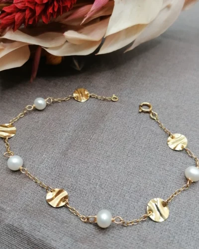 Bracelet perles or 18 carats